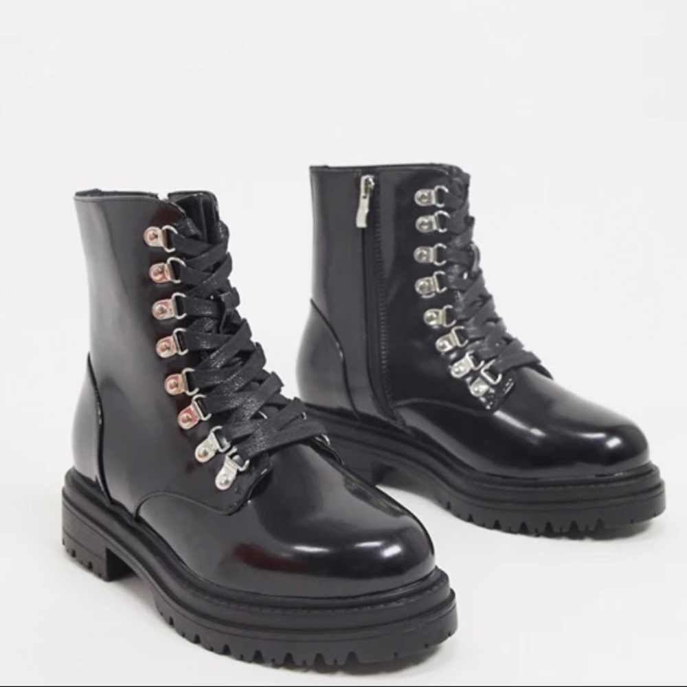 Black boots